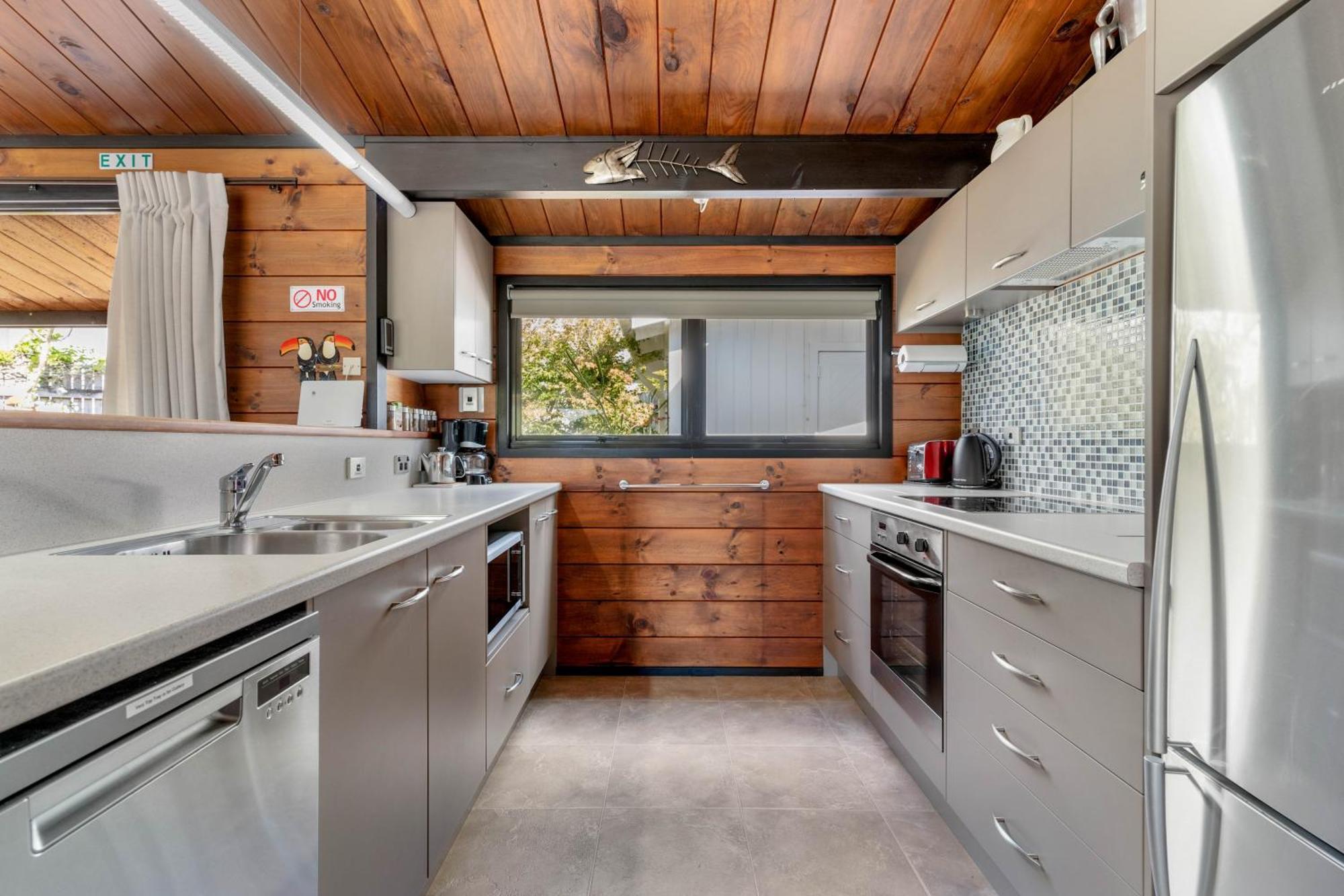 Pauanui Beach House Suntrap Luaran gambar
